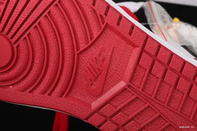 Chep Onekick 1 Jordan 555088-062 High OG Bloodline Air 0324